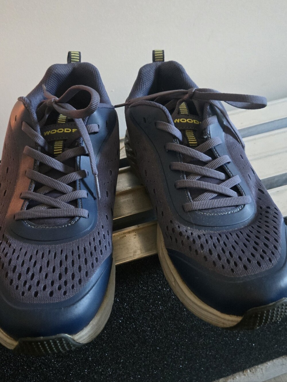 Hiking Shoes Size 10